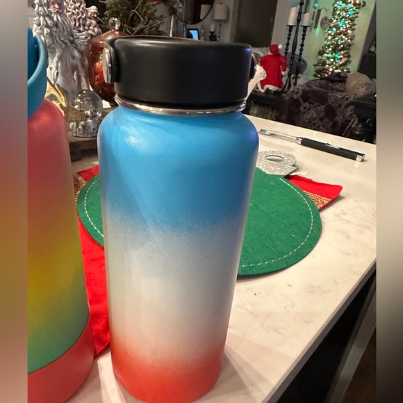 Hydro Flask - Picture 5 of 16